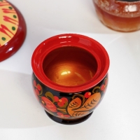 Солонка «Ягодка», с крышкой, 6×7 см, хохлома Солонка «Ягодка», с крышкой, 6×7 см, хохлома