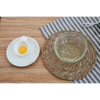 Сепаратор для яиц с фиксатором Доляна, 11×7,5×3,5 см, цвет белый Сепаратор для яиц с фиксатором Доляна, 11×7,5×3,5 см, цвет белый