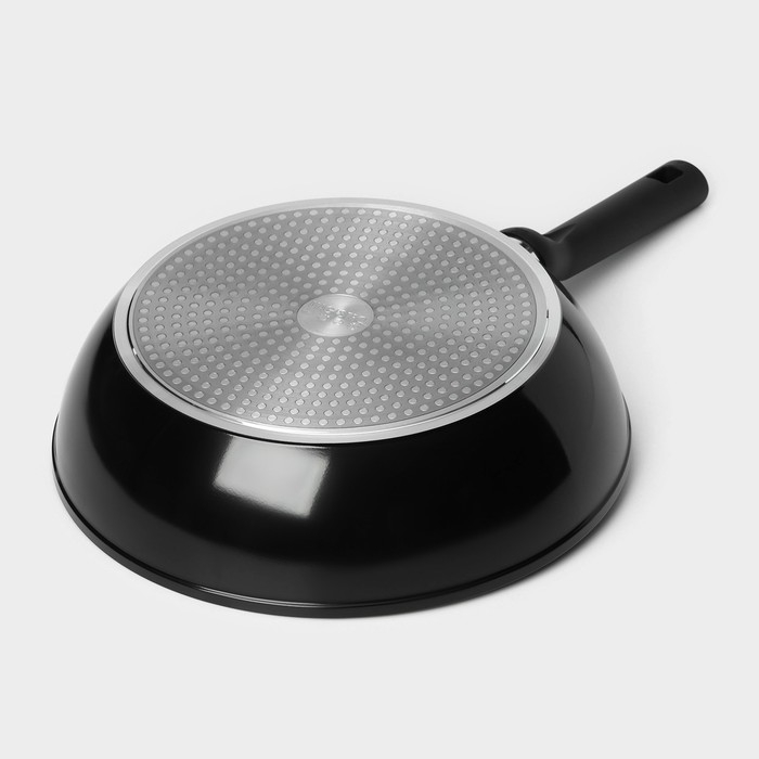 Сковорода Magistro Warrior, d=28 см, h=7,5 см, антипригарное покрытие, индукция, цвет чёрный