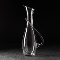 Декантер стеклянный с ручкой &laquo;Грюнер&raquo;, 1,3 л, 15,5&times;11&times;37 см