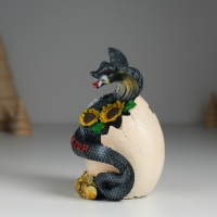 Копилка полистоун "Змея тёмная с подсолнухами и монетами" 7,2х6,5х11,2 см Копилка полистоун "Змея тёмная с подсолнухами и монетами" 7,2х6,5х11,2 см