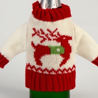 Новый год! Одежда на бутылку &laquo;Свитер с оленем&raquo;