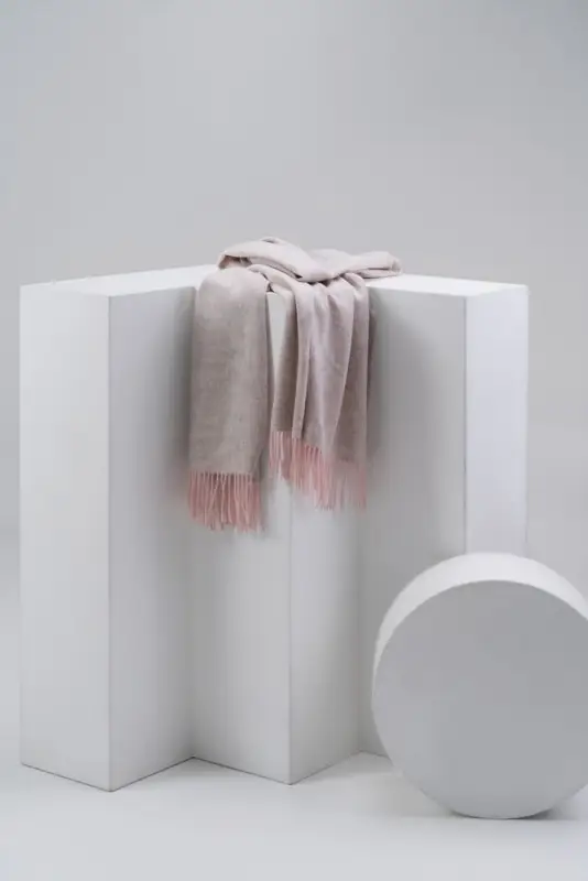 Палантин Gorgeous, розовый Палантин Gorgeous, розовый