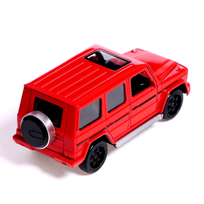 Машина металлическая «Внедорожник», световые и звуковые эффекты, открываются двери, капот, инерция, цвет МИКС Машина металлическая «Внедорожник», световые и звуковые эффекты, открываются двери, капот, инерция, цвет МИКС