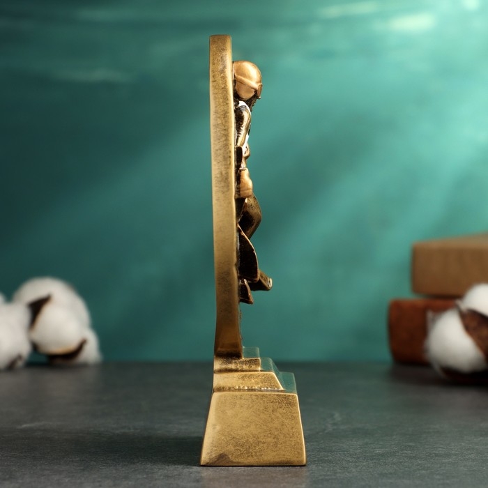 Стела Стела "Лыжный спорт" 9х4х14см