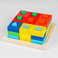 Пирамидка по методике М. Монтессори Пирамидка по методике М. Монтессори