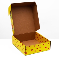 Подарочная коробка "Любовь это...", зелёная, 28,5 х 9,5 х 29,5 см 1шт Подарочная коробка "Любовь это...", зелёная, 28,5 х 9,5 х 29,5 см 1шт