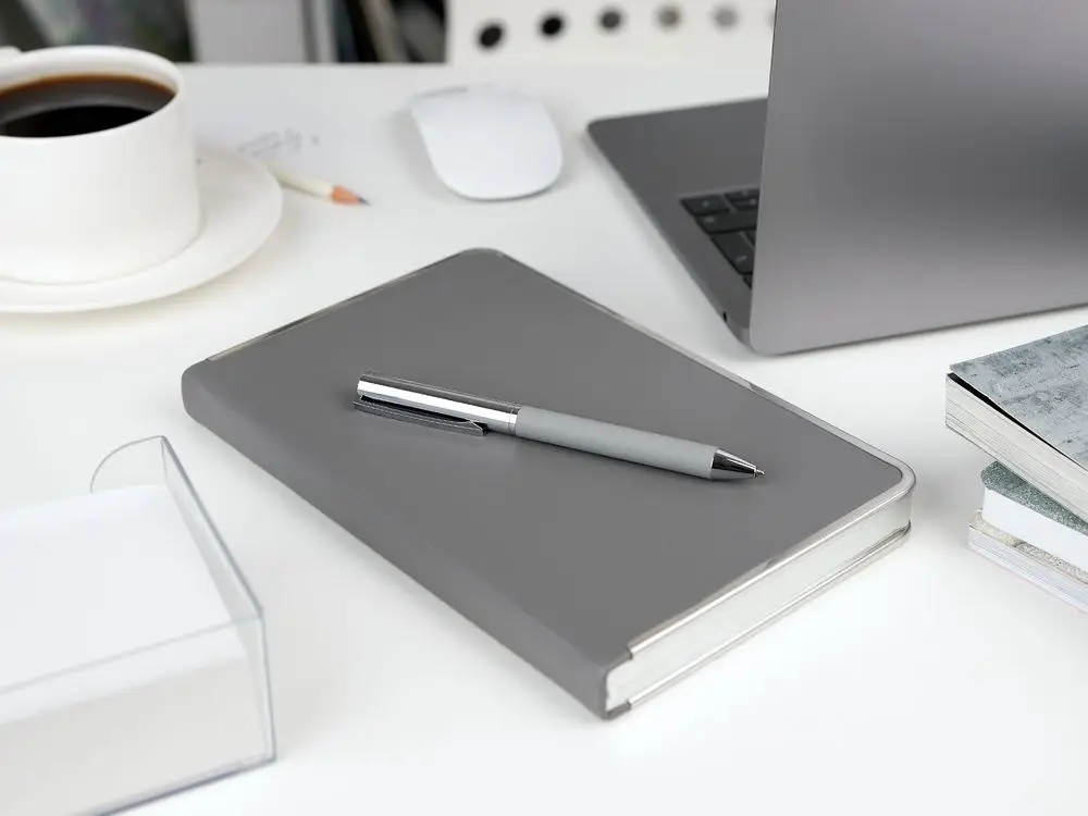 Ручка шариковая Eyeshot Soft Touch, черная Ручка шариковая Eyeshot Soft Touch, черная