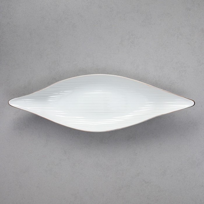 Салатник &laquo;Лодочка&raquo;, 600 мл, золотая обводка, фарфор, Иран