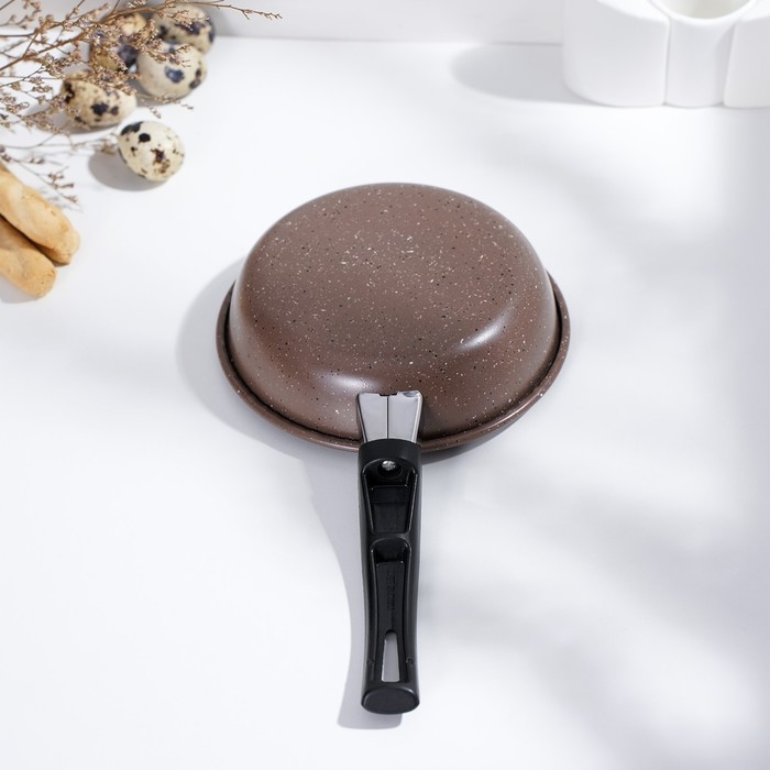 Сковорода Доляна Rock, d=15 см, пластиковая ручка, антипригарное покрытие, цвет коричневый Сковорода Доляна Rock, d=15 см, пластиковая ручка, антипригарное покрытие, цвет коричневый