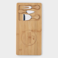 Набор для подачи сыра Доляна Cheese, 3 ножа, доска 38&times;18,5 см, бамбук