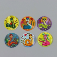 Наклейка бумага "Змейки" d=2,5 см 252 шт в рулоне Наклейка бумага "Змейки" d=2,5 см 252 шт в рулоне