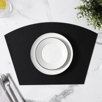 Салфетка сервировочная на стол &laquo;Тэм&raquo;, 30&times;44 см, цвет чёрный