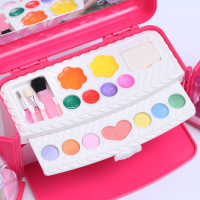 Набор косметики для девочки «Чемоданчик для принцессы» Набор косметики для девочки «Чемоданчик для принцессы»