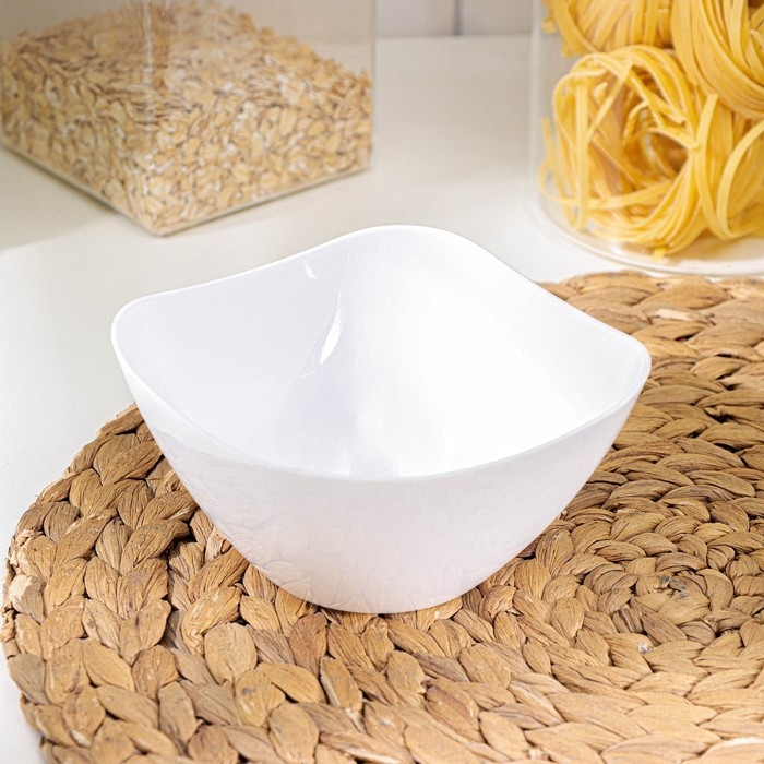 Салатник пластиковый &laquo;Рондо&raquo;, 500 мл, цвет белый