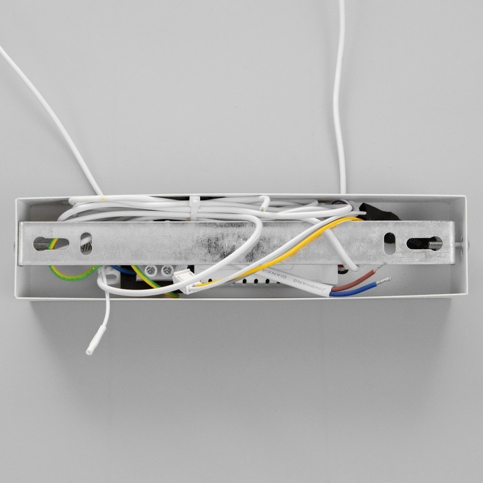 Светильник с ПДУ Светильник с ПДУ "Бергер" LED 18Вт 3000-6000К белый 100х100 см