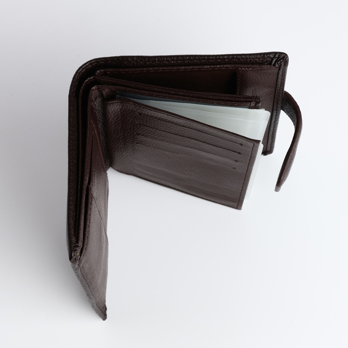 Портмоне мужское на магните 3 в 1, отдел для автодокументов, паспорта, цвет коричневый Портмоне мужское на магните 3 в 1, отдел для автодокументов, паспорта, цвет коричневый