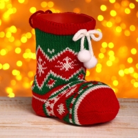 Конфетница «Сапожок», с бомбошками, вместимость 180 г, цвета МИКС Конфетница «Сапожок», с бомбошками, вместимость 180 г, цвета МИКС