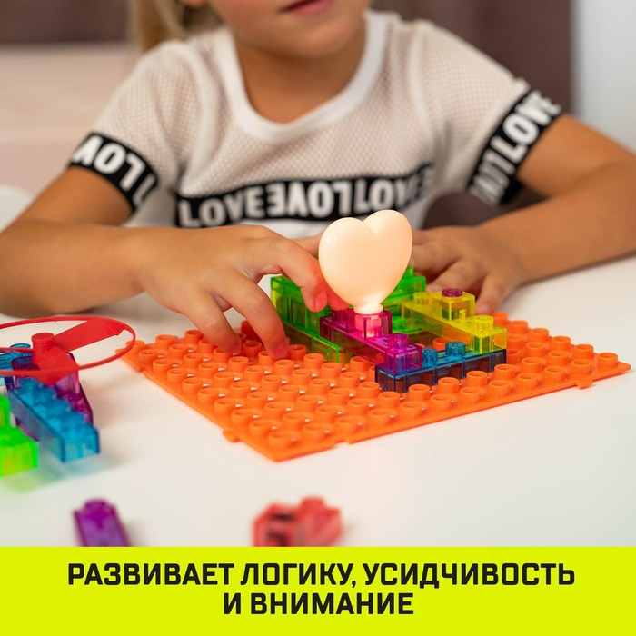 Конструктор блочный-электронный «В мире электроники», 59 схем, 19 деталей Конструктор блочный-электронный «В мире электроники», 59 схем, 19 деталей