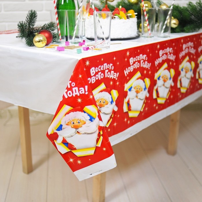 Новогодняя скатерть одноразовая &laquo;Весёлого Нового Года&raquo;, дед мороз, 180х137см