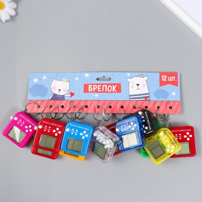 Брелок пластик на кольце Брелок пластик на кольце "Электронная головоломка" МИКС 1,5х5х5,4 см