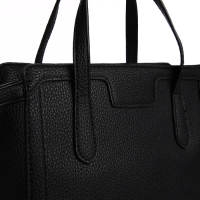 Сумка женская тоут на молнии, цвет чёрный