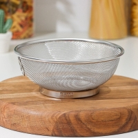 Сито для просеивания Magistro Dorial, d=18 см, 304 сталь, цвет серебристый Сито для просеивания Magistro Dorial, d=18 см, 304 сталь, цвет серебристый