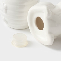 Набор фарфоровый для специй на бамбуковой подставке BellaTenero «Мишка с ульем», 2 предмета: солонка 40 мл, перечница, 40 мл, цвет белый Набор фарфоровый для специй на бамбуковой подставке BellaTenero «Мишка с ульем», 2 предмета: солонка 40 мл, перечница, 40 мл, цвет белый