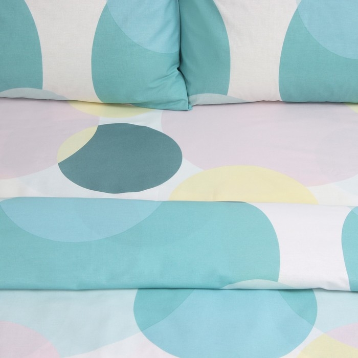 Постельное бельё LoveLife 1,5 сп Постельное бельё LoveLife 1,5 сп "Бабл Гам" 153х215см, 145х220см, 70х70см-2шт, хлопок, бязь, 125г/м2