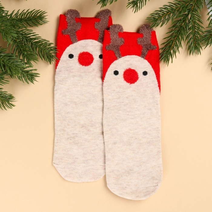 Подарочный набор «В носочках любой холод не страшен» : конфеты, носки Подарочный набор «В носочках любой холод не страшен» : конфеты, носки