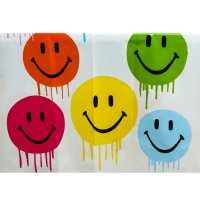 Скатерть одноразовая "Смайлы" 180х137 Скатерть одноразовая "Смайлы" 180х137