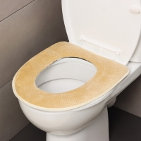 Чехол на сиденье для унитаза на липучках Доляна &laquo;Плюш&raquo;, 34&times;40 см, цвет МИКС