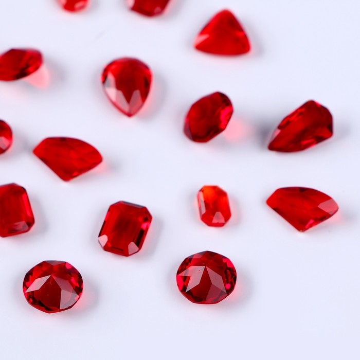 Камешки декоративные для творчества, набор 15 шт., цвет красный, камни &mdash; от 6 до 14 мм