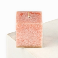 Свеча интерьерная новогодняя &laquo;Чудес&raquo; на Новый год, серебристая, 5 х 5 см