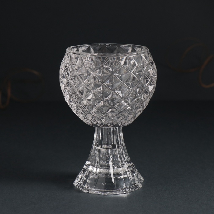 Подсвечник стекло на 1 свечу d=3 см "Ромбы" прозрачный 8х8х11 см