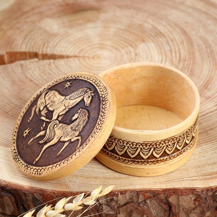 Шкатулка Шкатулка "Лошадки", круглая, береста, микс