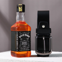 Новогодний подарочный набор косметики &laquo;Крутой мужик&raquo;, гель для душа во флаконе виски 250 мл и ремень, аромат сандала и бергамота, Новый Год