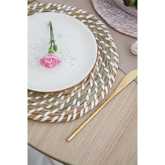 Салфетка сервировочная на стол Доляна &laquo;Солнце&raquo;, d=30 см, цвет белый