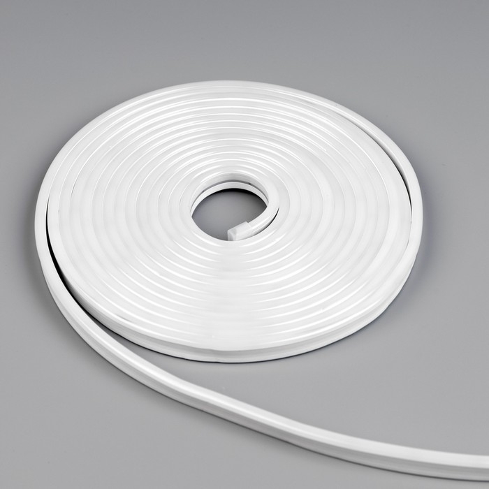 Гибкий неон Luazon Lighting 6 × 12 мм, IP65, 5 м, SMD2835, 120 LED/м, 12 В, свечение тёплое белое Гибкий неон Luazon Lighting 6 × 12 мм, IP65, 5 м, SMD2835, 120 LED/м, 12 В, свечение тёплое белое