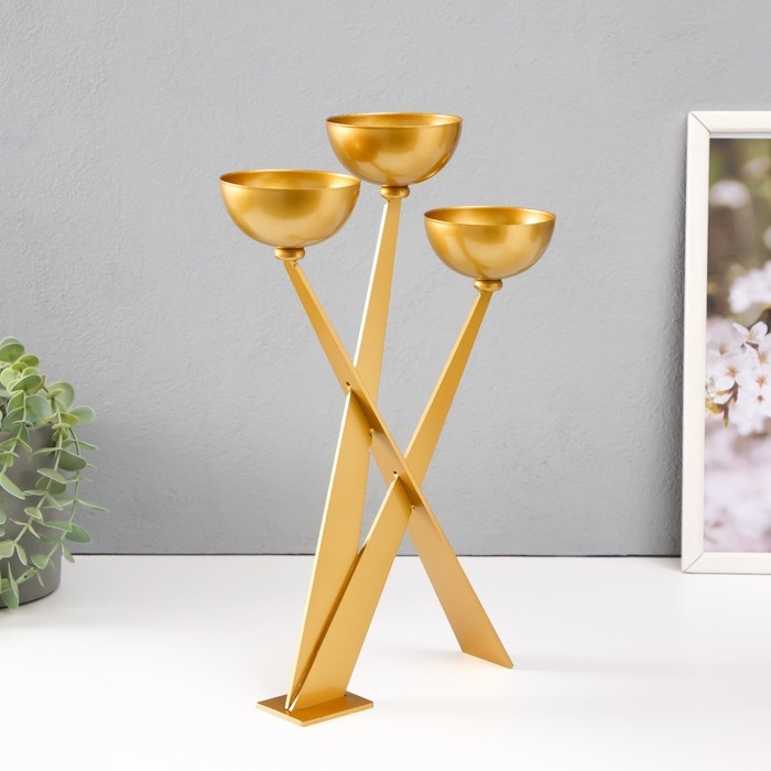 Подсвечник металл на 3 свечи d=8 см Подсвечник металл на 3 свечи d=8 см "Николь" 23х8х33,5 см