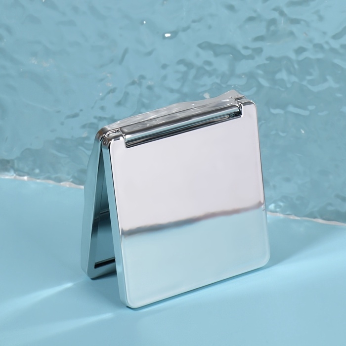 Зеркало складное &laquo;Волны&raquo;, 7 &times; 7 см, цвет серебристый