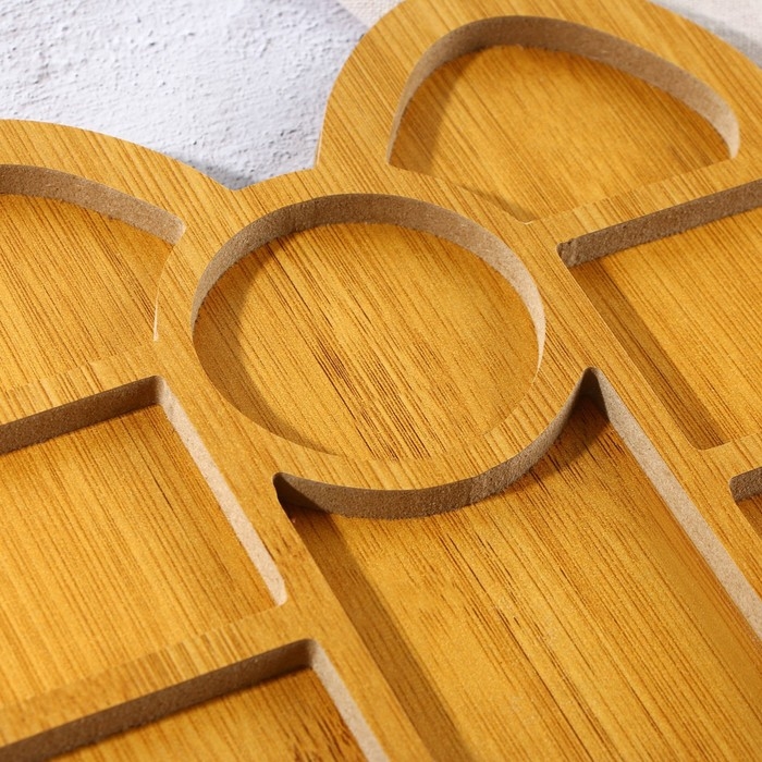 Новый год. Менажница деревянная &laquo;Подарок&raquo;, 28.9 х 28.9 см