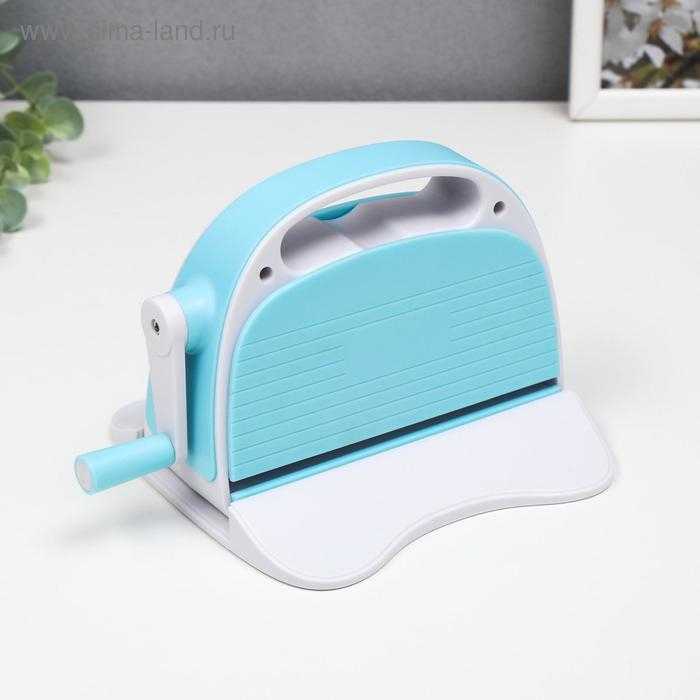 Машинка для вырубки и тиснения 11х16,5х15 + 2 пластины пластик