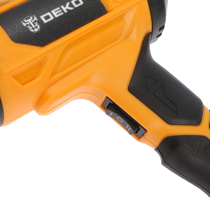 Фен технический DEKO HG2400W, 2400 Вт, 300/500 л/мин, 380/600 &deg;С, 4 насадки