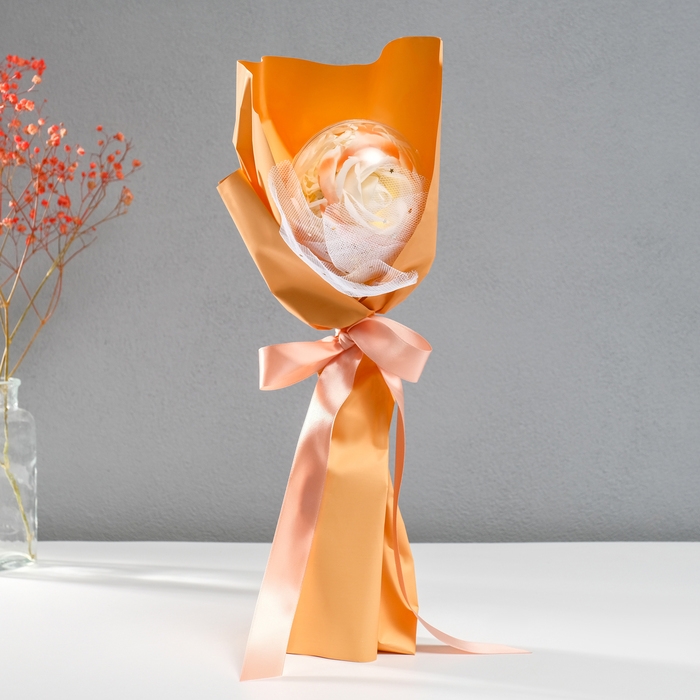 Букет из мыльных лепестков Букет из мыльных лепестков "Роза в шарике" оранж 8,5х8,5х36 см