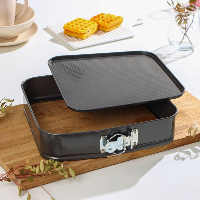 Набор форм для выпечки Доляна «Элин», 3 предмета: d=25/21/26 см, съёмное дно, антипригарное покрытие, цвет чёрный Набор форм для выпечки Доляна «Элин», 3 предмета: d=25/21/26 см, съёмное дно, антипригарное покрытие, цвет чёрный