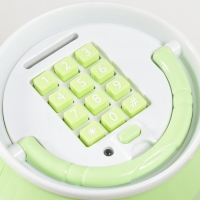 Копилка пластик "Банка. Жирафики" кодовый замок, звук АА зелёный 15х21 см