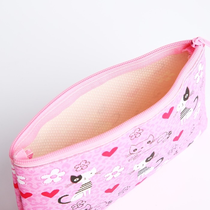 Косметичка на молнии, цвет розовый Косметичка на молнии, цвет розовый