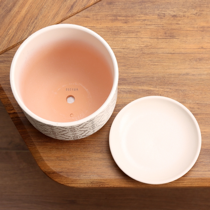 Горшок цветочный Гипюр белый бук №2, 1,6 л, d - 15,2 см