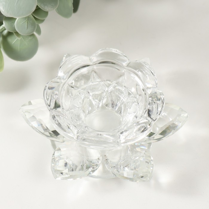 Подсвечник стекло на 1 свечу d=4 см Подсвечник стекло на 1 свечу d=4 см "Распустившийся цветок" 10х10х4,5 см